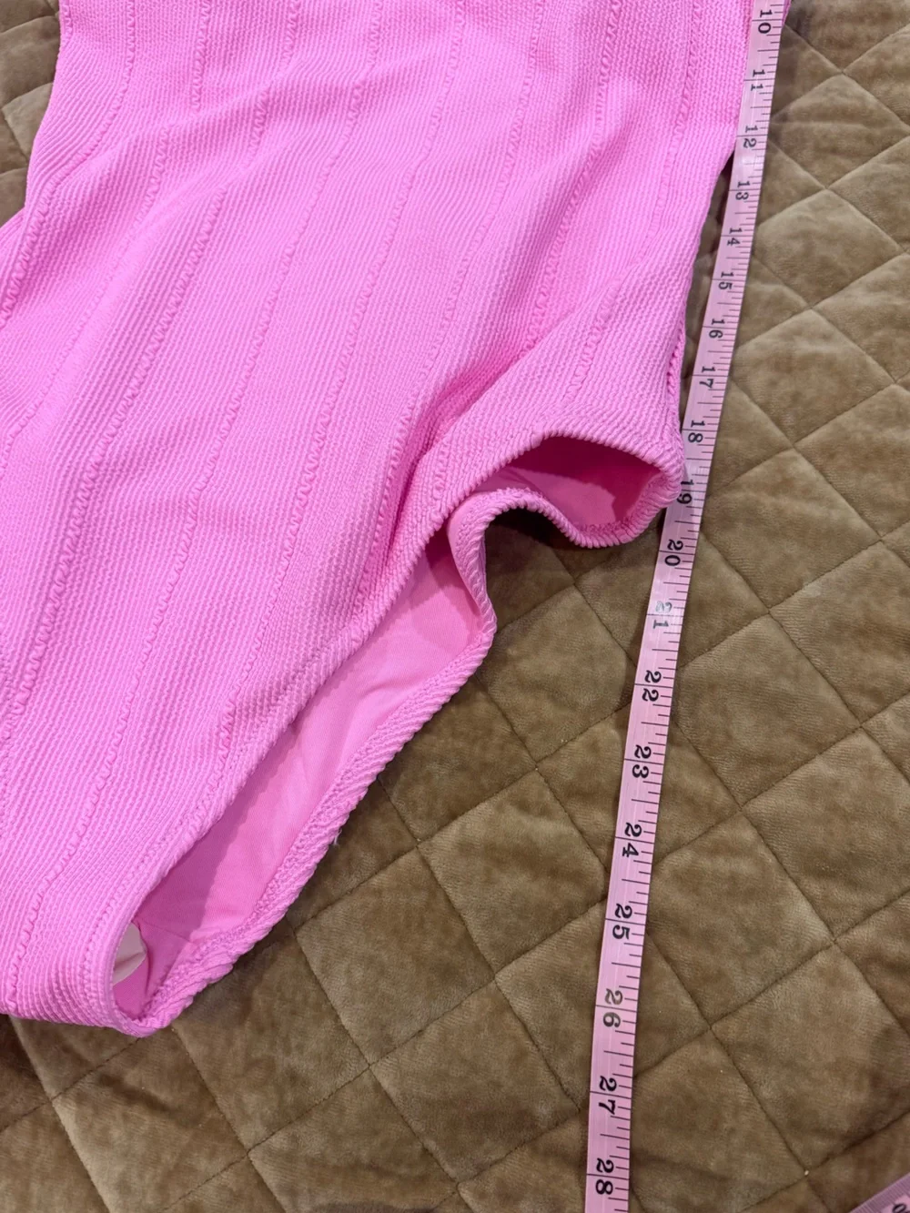 Aerie Pink One-Piece Swimsuit- fun flattering comfy material🩷cute color
